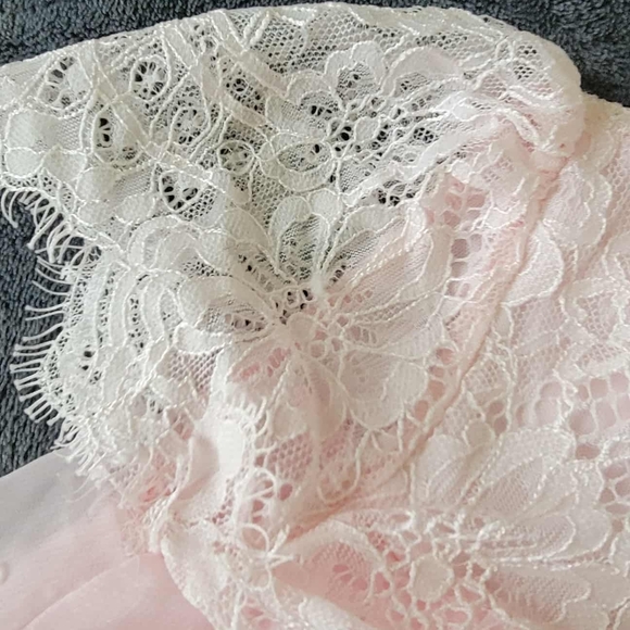 Nanette Baby Pink and White Lace Dress - Picture 5 of 7